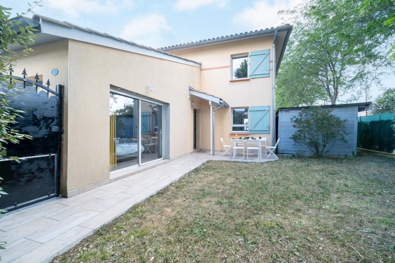 Spacieuse Dans Avec Piscine Et Bbq Villa Toulouse
